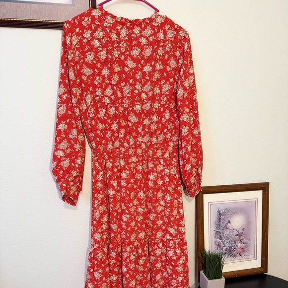 Black Tape Women’s Red Flowy Faux Wrap Midi Dress - Picture 7 of 8